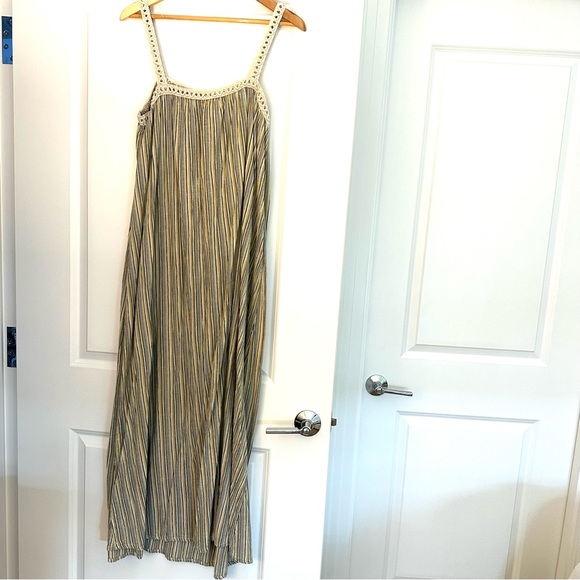 Linen Blend Macrame Strap Maxi Sundress - Picture 2 of 7